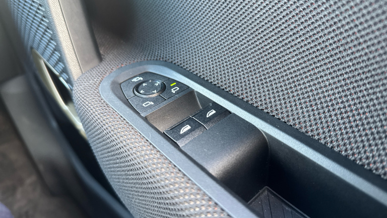 MINI Cooper 160kW SE Sport 54kWh 3dr Auto Electric Hatchback